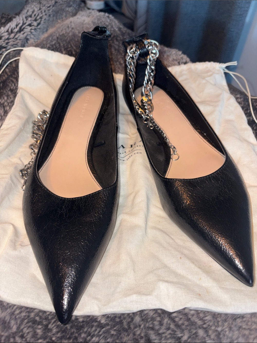 Zara Black Pointed-Toe Chain-Ankle Flats